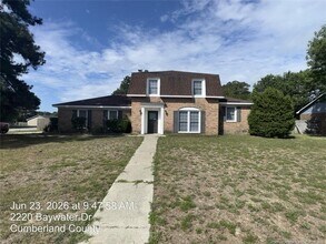 Building Photo - 2220 Baywater Dr