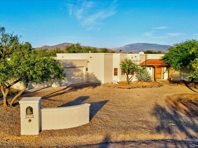 Foto del edificio - 4 Bedroom 4 Bathroom