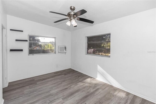 Building Photo - 4726 Abaca St