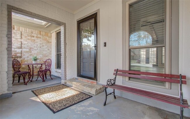 Building Photo - 3706 Brookbank Dr