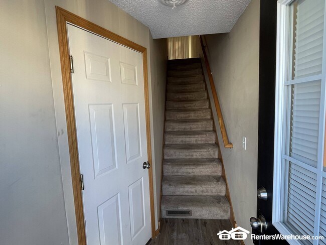 Foto del edificio - 16477 Timber Crest Dr SE