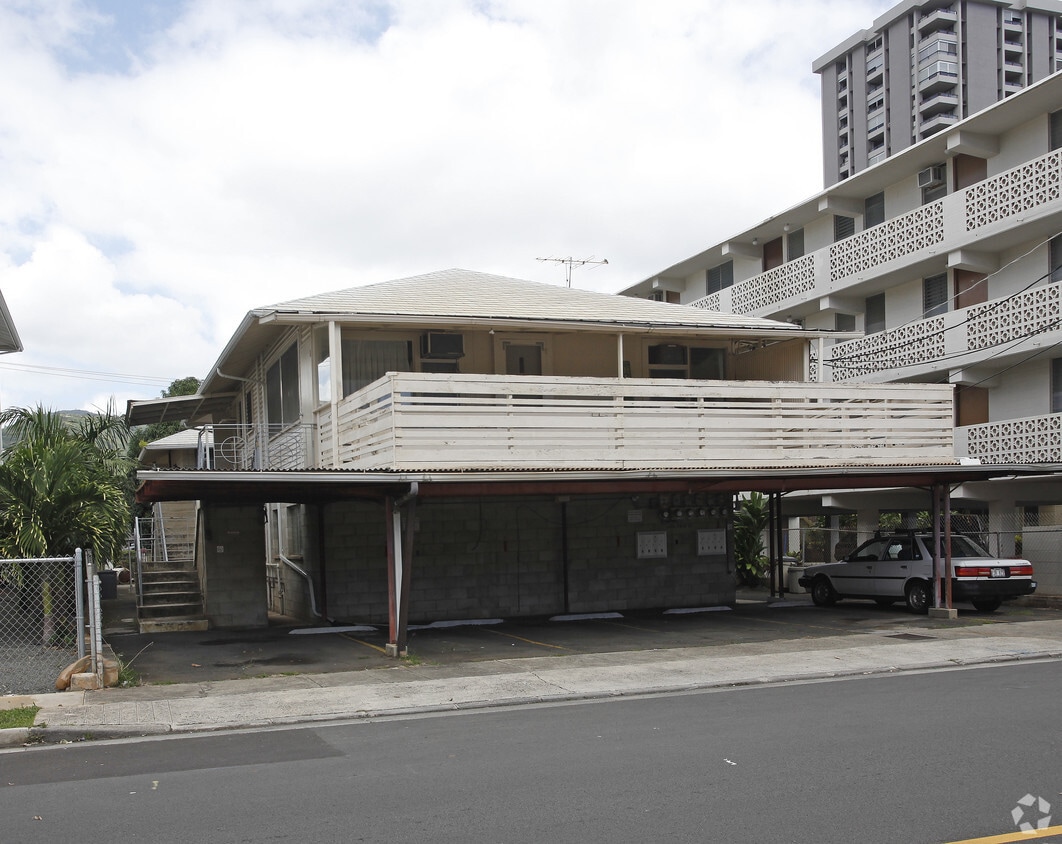 Building Photo - 2014 Fern St