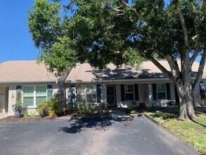 Building Photo - 1149 Dover Ct