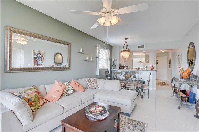 Building Photo - 26 Royal Palm Way