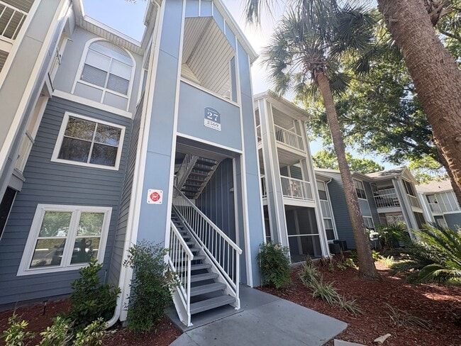 Lake Mary Condo ~ Fresh Paint, Tile Flooring, Updated Kitchen/Bath! - Lake Mary Condo ~ Fresh Paint, Tile Flooring, Updated Kitchen/Bath!