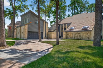 Building Photo - 5815 Green Terrace Ln