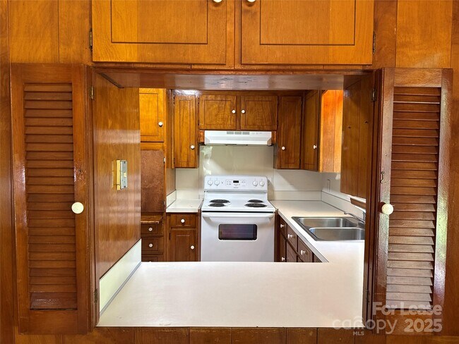 Building Photo - 3619 Havenwood Rd