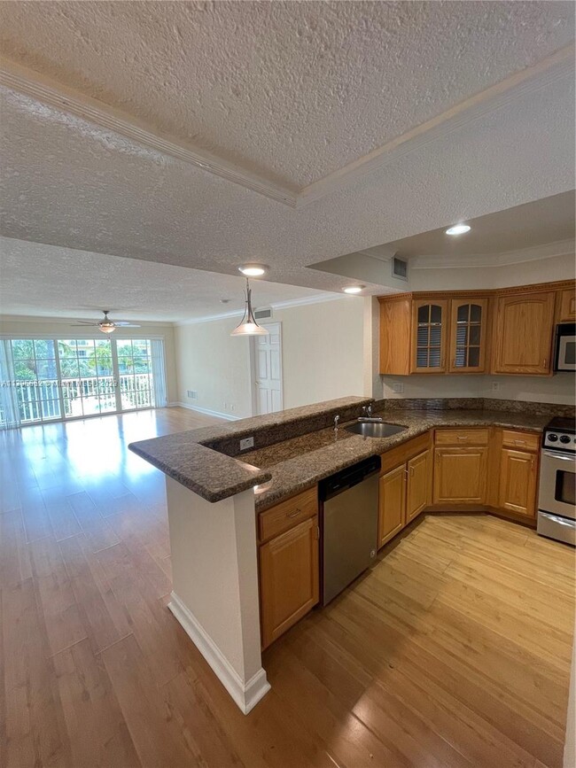 Building Photo - 1501 E Broward Blvd