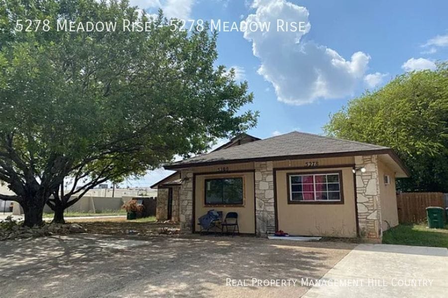 Primary Photo - 5278 Meadow Rise St