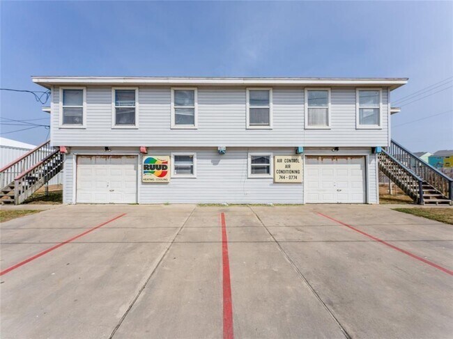Foto del edificio - 3614 Yale St