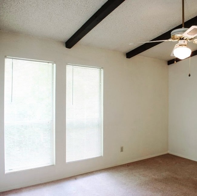 Chaparral Apartments Leesville, LA