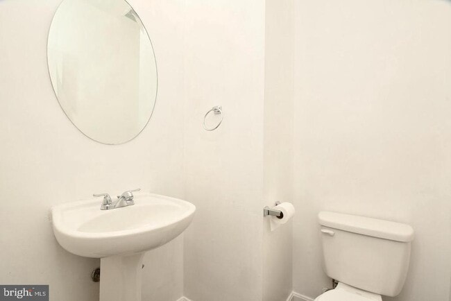 Building Photo - 10914 Coreys Way