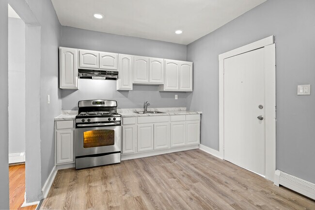 Foto del edificio - 61 Brenner St