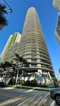 Building Photo - 488 NE 18th St