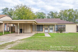 Building Photo - 1312 Massey St