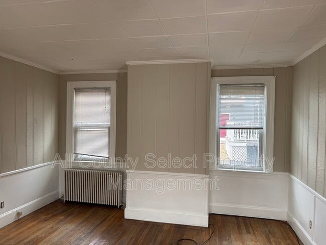 Photo - 25 Washington St Apartment