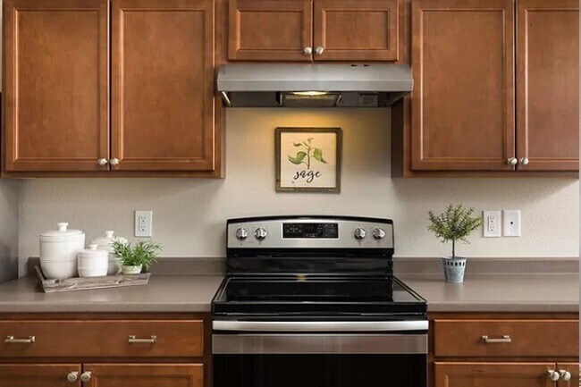 Building Photo - Outstanding Value!