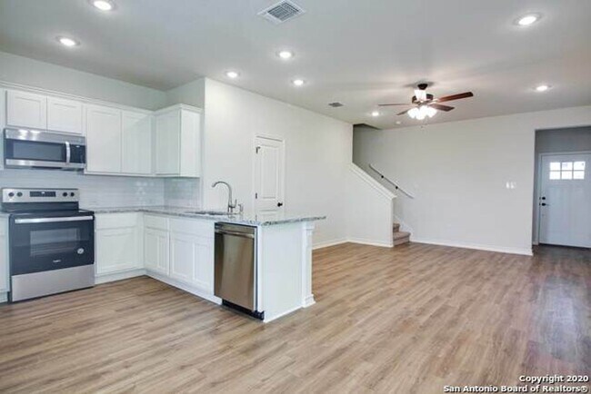 Foto del edificio - 10308 Lynwood Crk