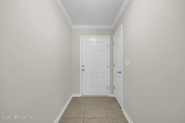 Foto del edificio - 452 Walnut Dr