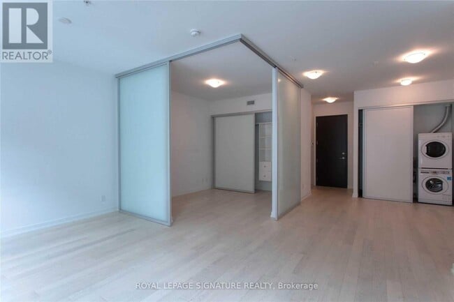 Building Photo - 377 Madison Ave