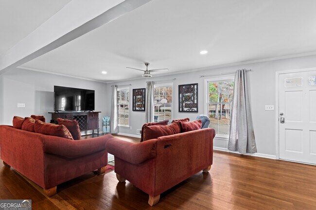 Building Photo - 3727 Calmer Cir