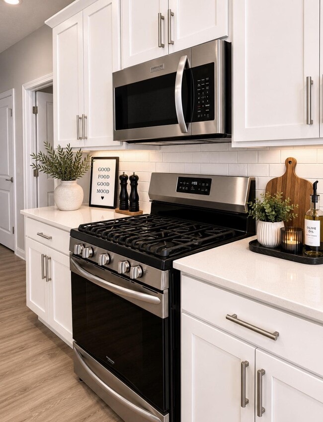Building Photo - The Villas at Bakers Ridge