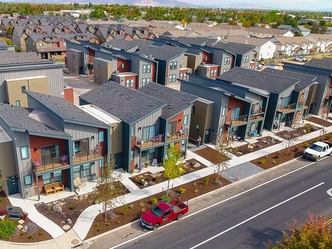 Foto del edificio - 2695 NW Cedar Ave