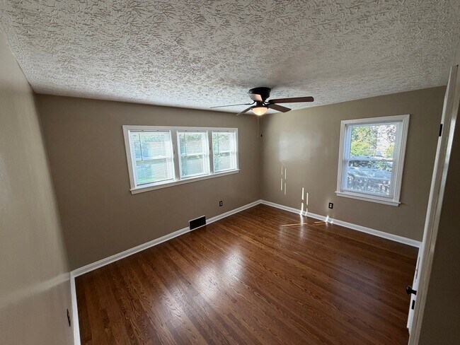 Foto del edificio - 8508 Perry Rd
