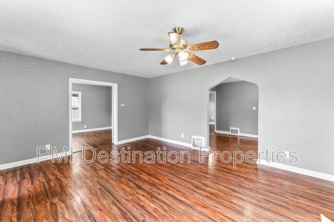 Building Photo - 2521 S Evanston Ave