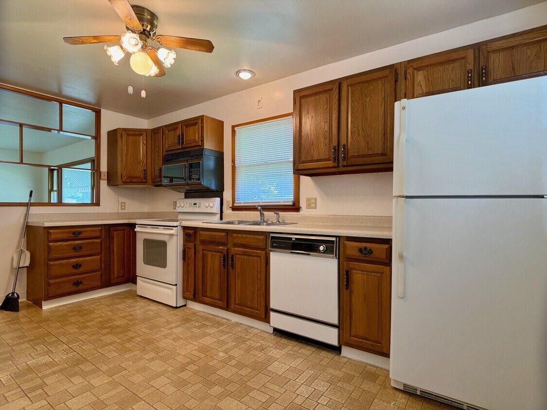 Foto principal - 1523 Margaretha Ave
