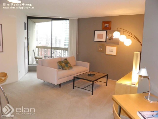 Foto del edificio - 750n N Dearborn St