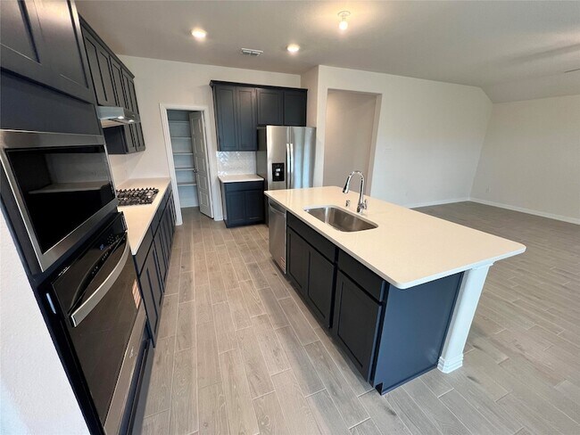 Building Photo - 4108 Amethyst Dr