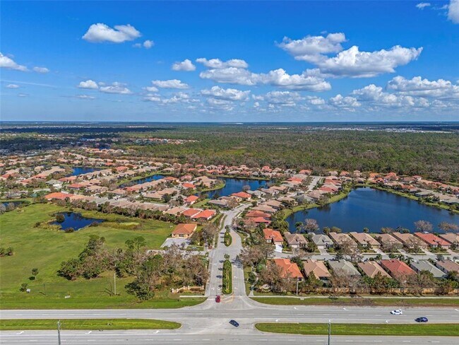 Foto del edificio - 650 Crane Prairie Way