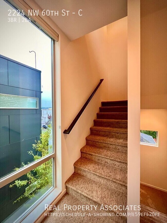 Foto del edificio - 2224 NW 60th St