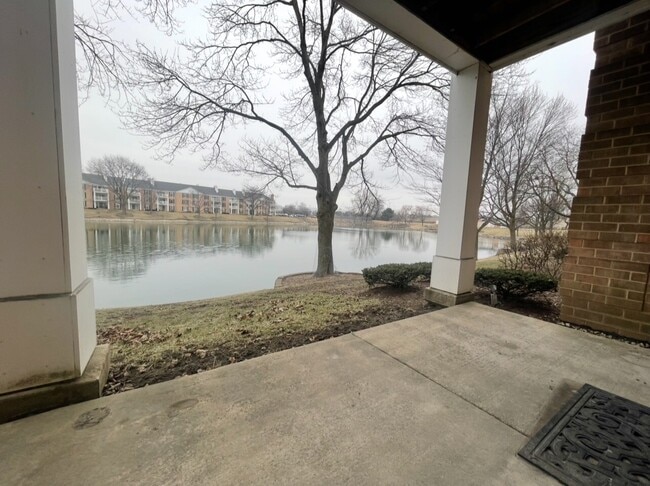 Foto del edificio - 5501 Carriage Way Dr