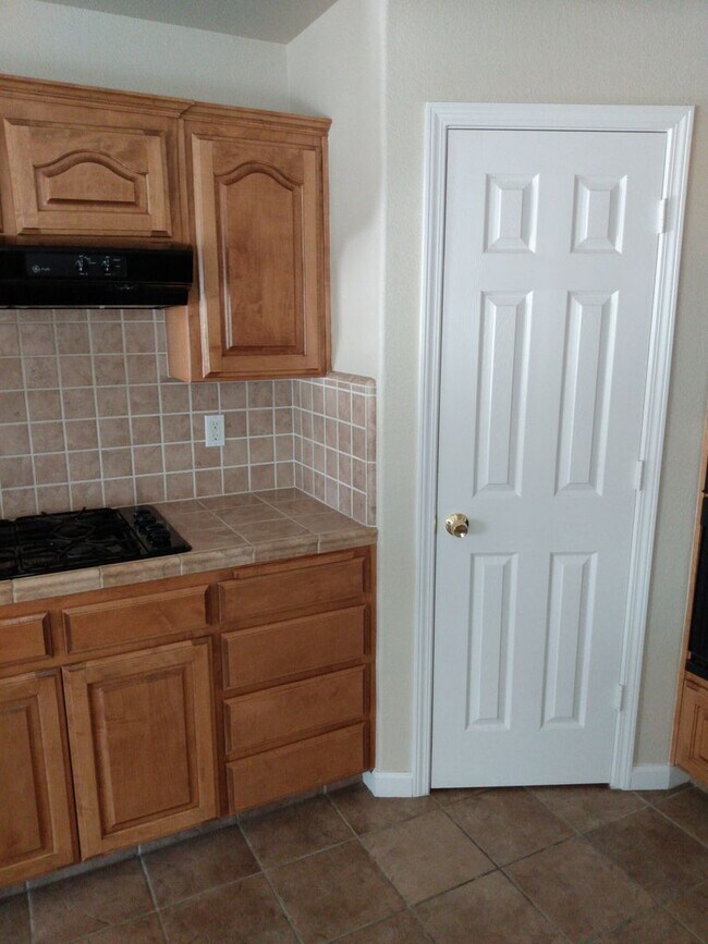 Foto del edificio - Beautiful 3 bedroom, 2 bath home in a great neighborhood ready to rent!