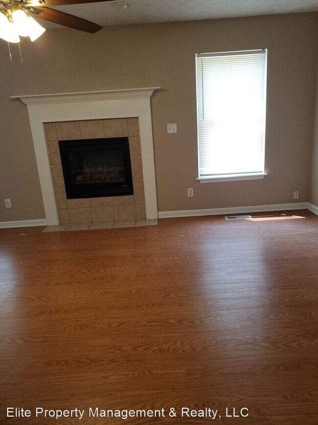 Foto del edificio - 3 br, 3.5 bath House - 3884 Ledyard St