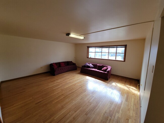 Foto del edificio - 205 E 31ST St