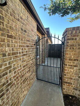 Foto del edificio - 6103 73rd St