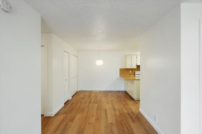 Foto del edificio - 263 W Garden Park Dr