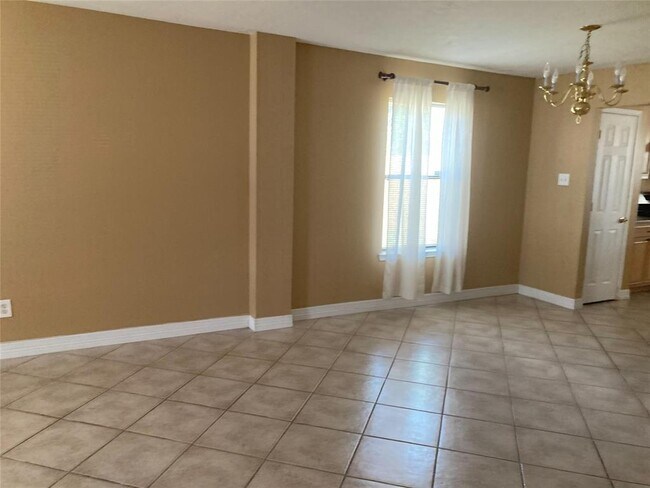 Building Photo - 5802 Wickover Ln