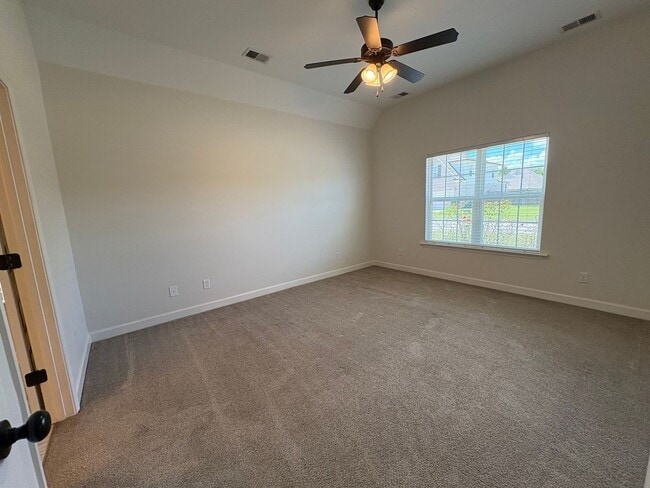 Foto del edificio - 3006 Makenlee St