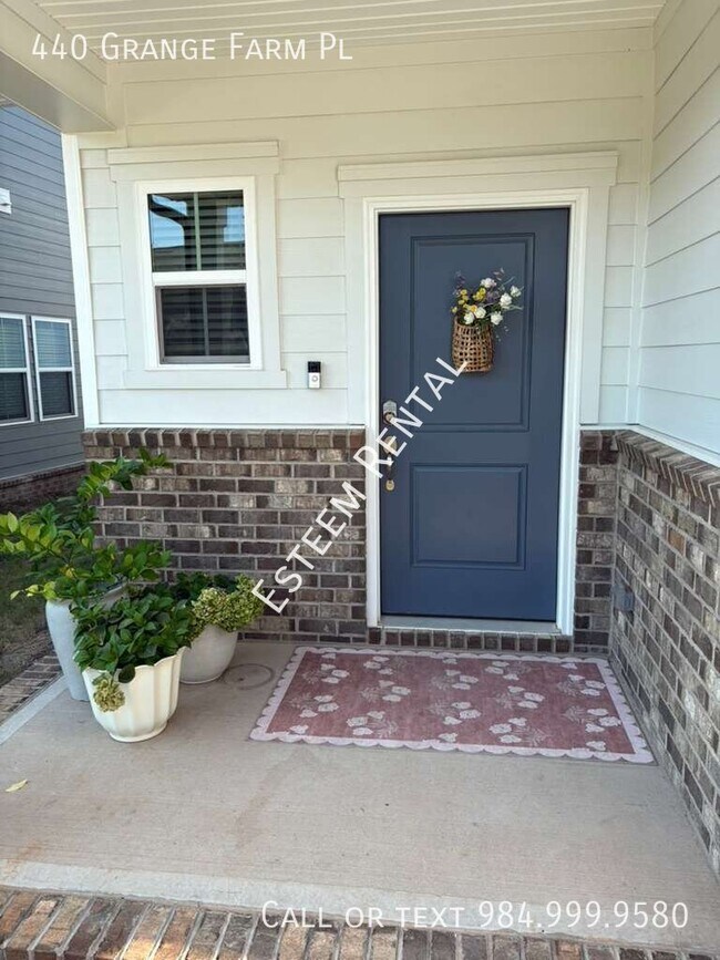 Foto del edificio - 440 Grange Farm Pl