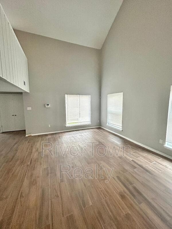 Foto del edificio - 3353 Fairbanks St