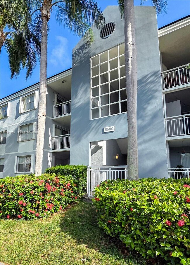 Building Photo - 8590 SW 212th St
