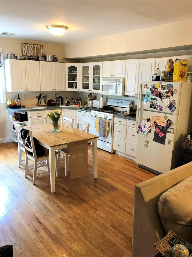 Foto del edificio - 2 Church Ave