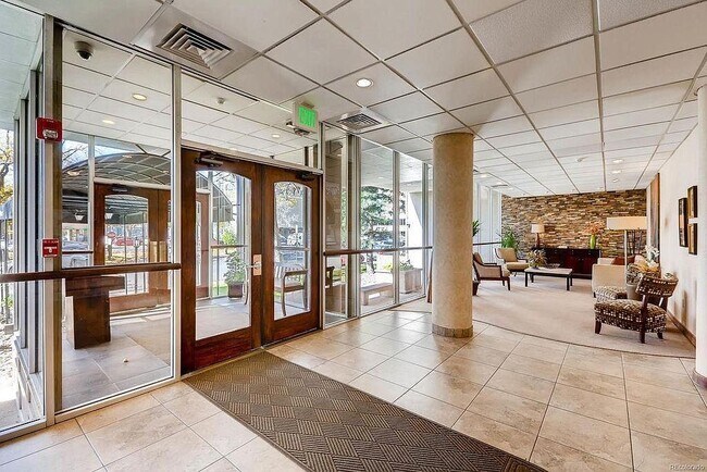 Lobby - 2 Adams St