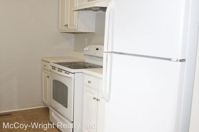 Building Photo - 3 br, 2 bath House - 236 Bridgeview Dr