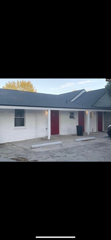 Primary Photo - 5021 Colonial Dr