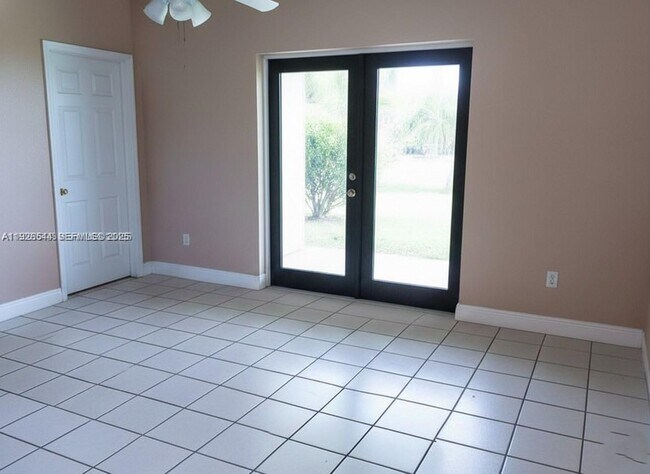 Building Photo - 4612-4624 24th St SW